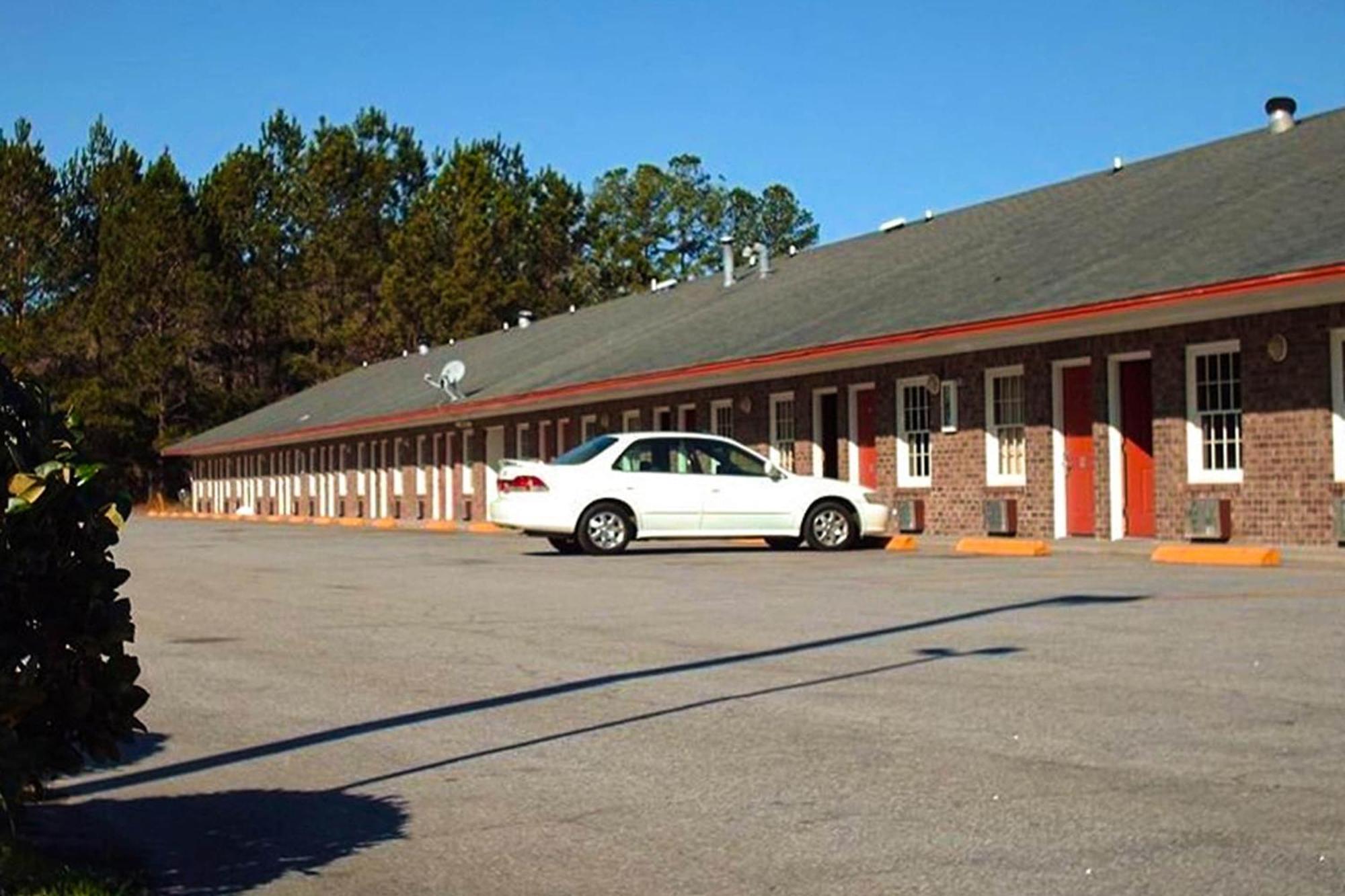 Oyo Hotel Ridgeland East Dış mekan fotoğraf